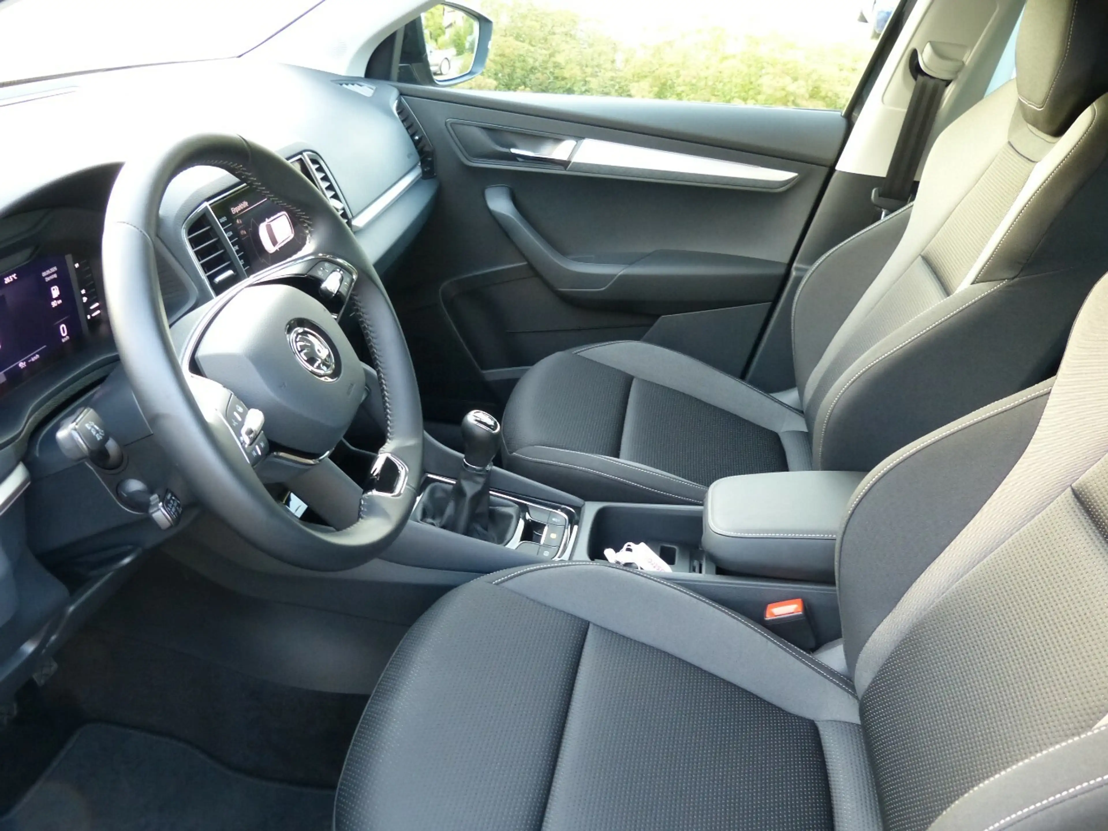 Skoda Karoq Tour 1.5 TSI [NUR 13.500 KM/WIE NEU!] — photo 10