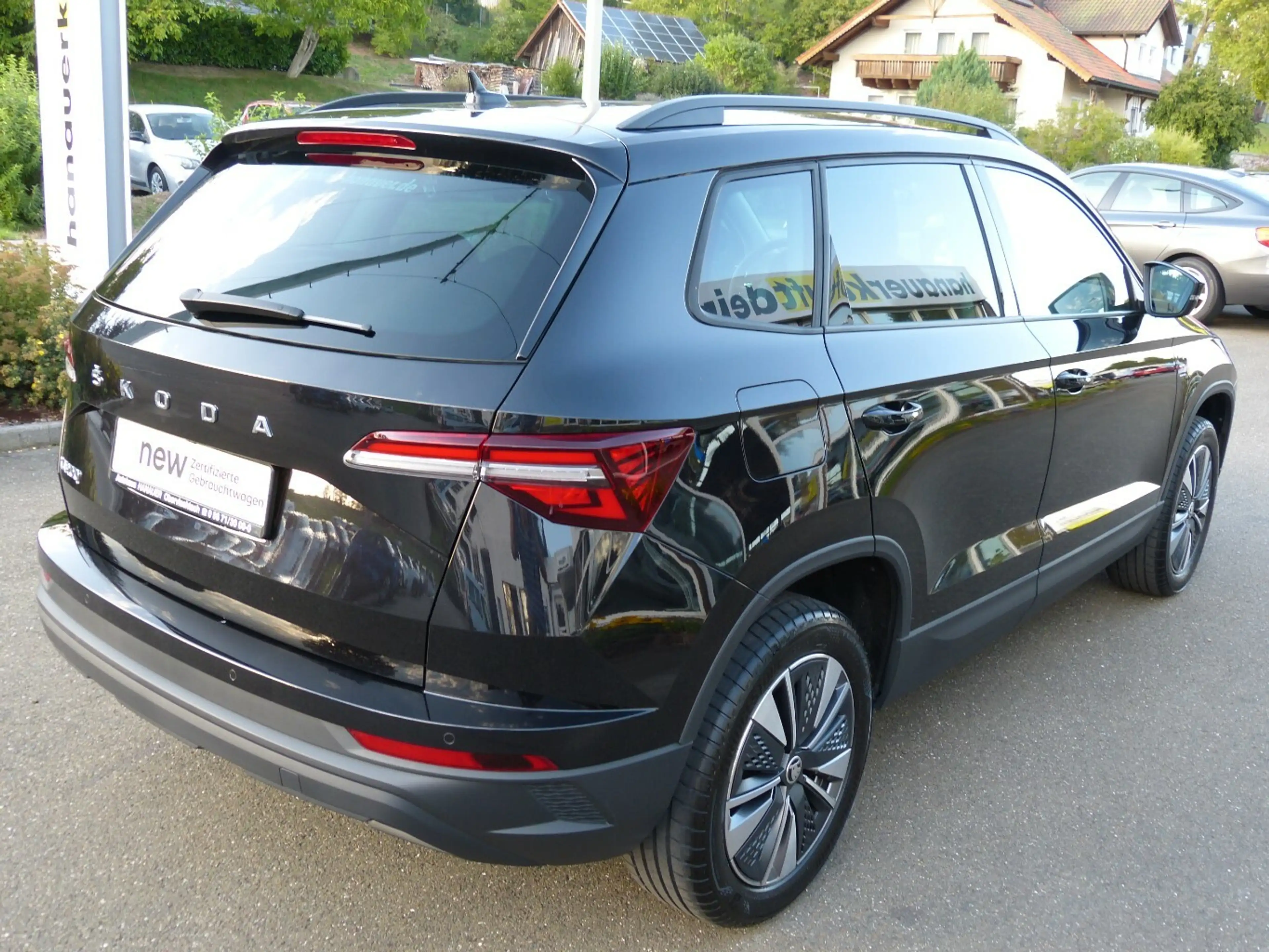 Skoda Karoq Tour 1.5 TSI [NUR 13.500 KM/WIE NEU!]