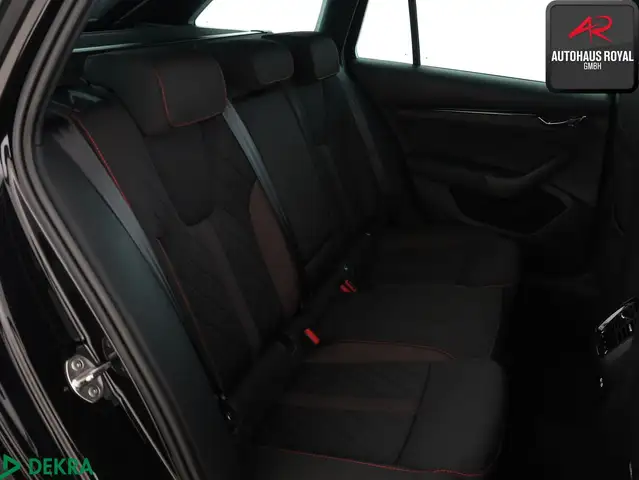 Skoda Octavia view 13