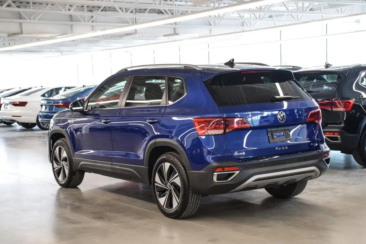 Volkswagen Taos photo Volkswagen Taos