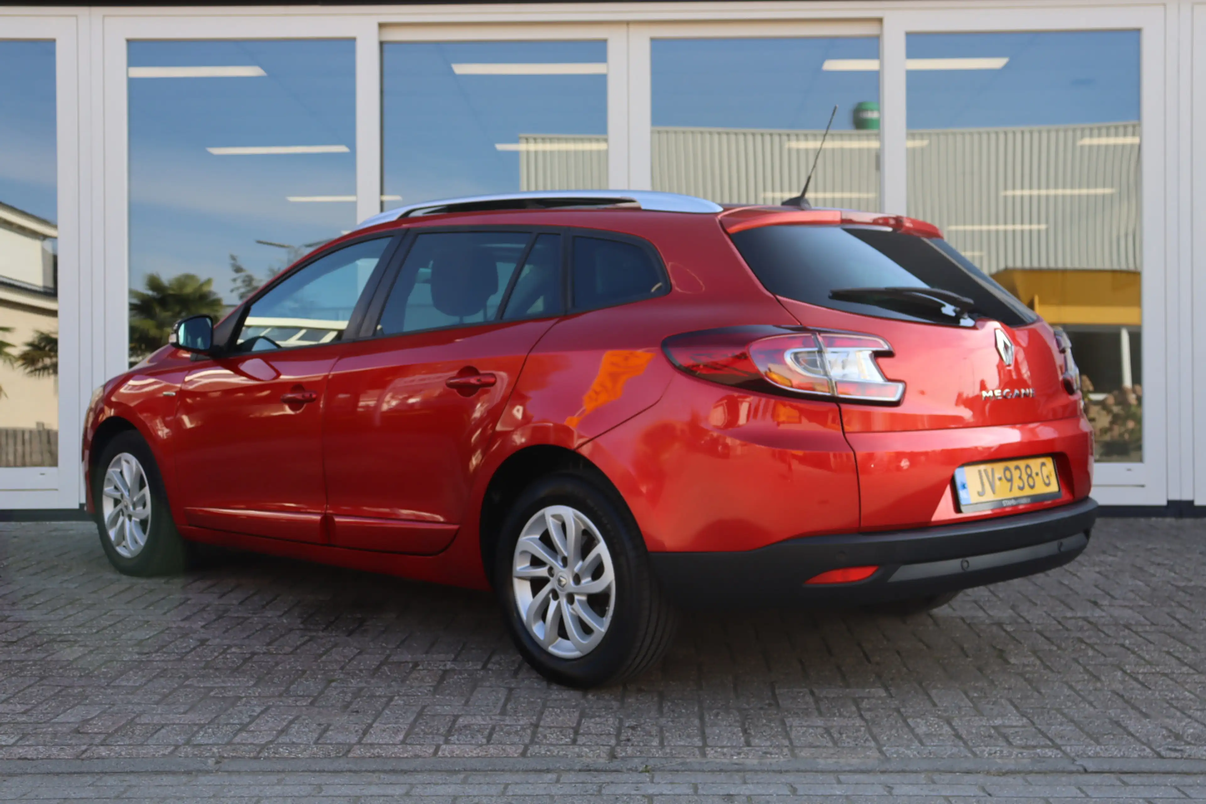 Renault Megane Estate 1.2 TCe Limited, Climate, Cruise, Dealerond — photo 7