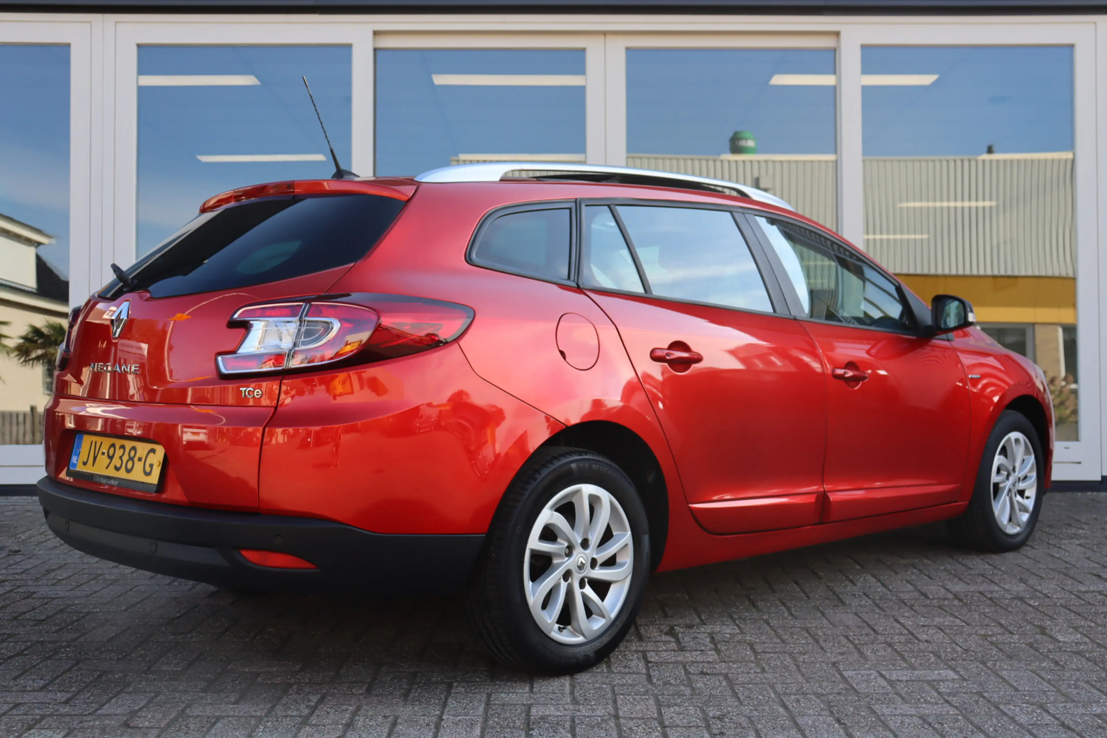 Renault Megane Estate 1.2 TCe Limited, Climate, Cruise, Dealerond — photo 5