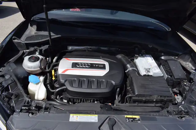 Audi SQ2 view 8
