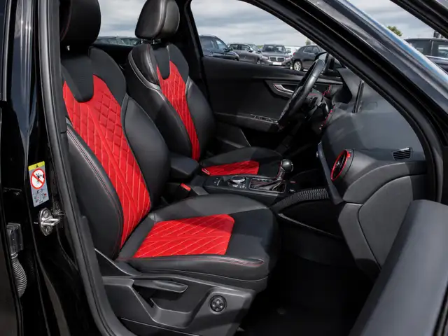 Audi SQ2 view 12