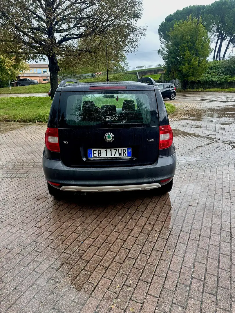 Skoda Yeti 2.0 tdi Active 110cv - 2