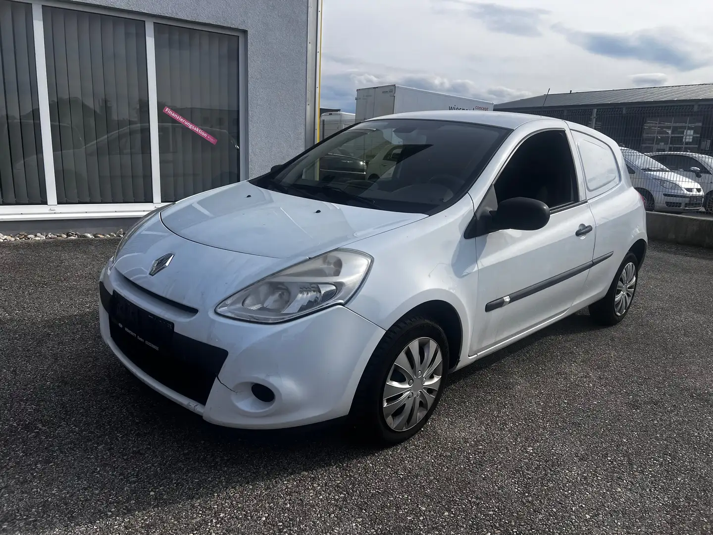 Renault Clio Bílá - 2