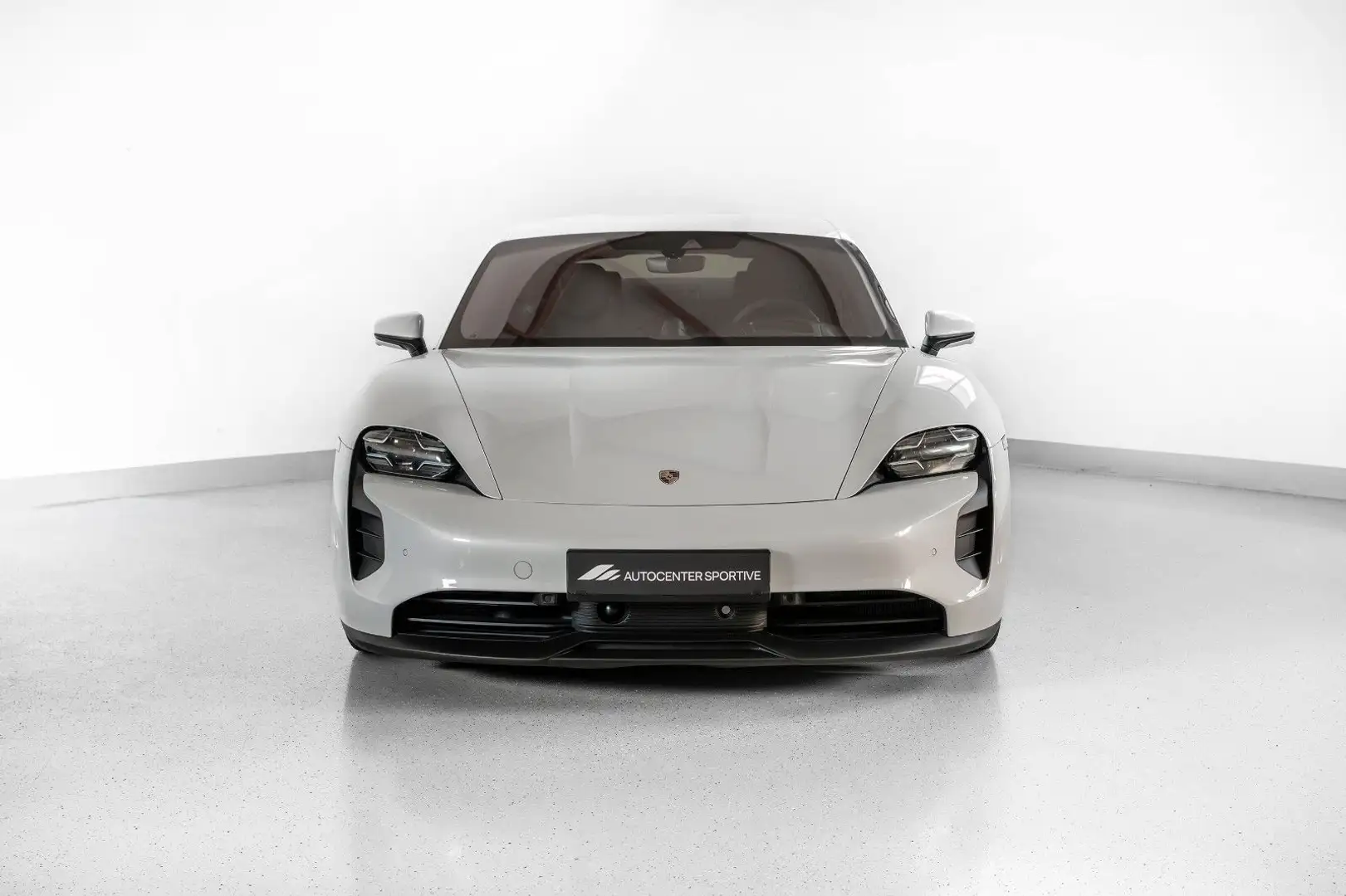 Porsche Taycan GTS PSCB MATRIX 21"SPYDER NACHTSICHT 22KW Grau - 2