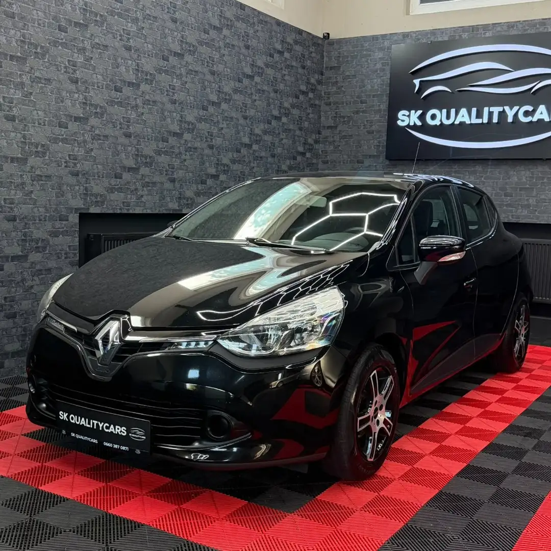 Renault Clio Expression 1,2 16V Schwarz - 1