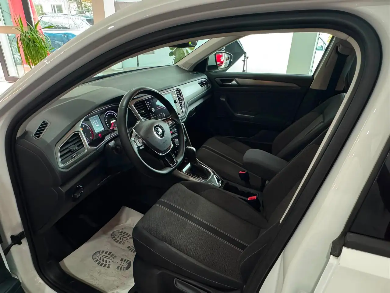 Volkswagen T-Roc 1.5 TSI Life DSG *Carplay-Navi/, миниатюра 12
