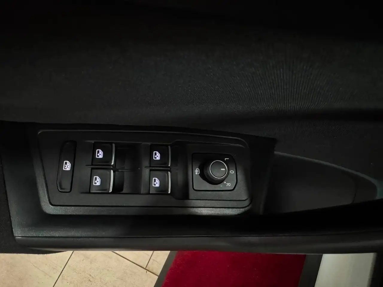 Volkswagen T-Roc 1.5 TSI Life DSG *Carplay-Navi/, миниатюра 13