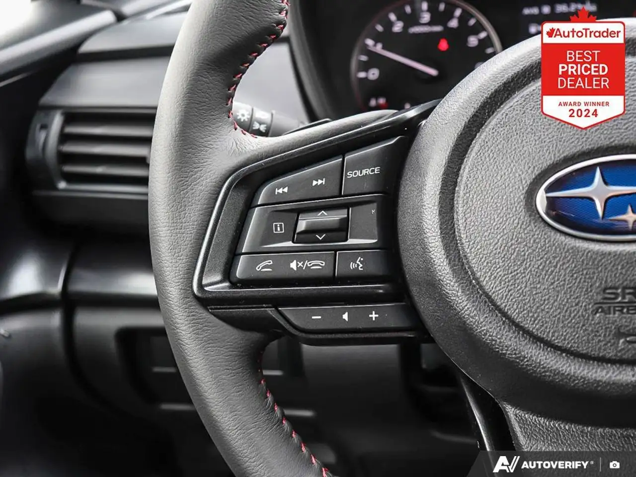 Subaru Impreza снимка Subaru Impreza