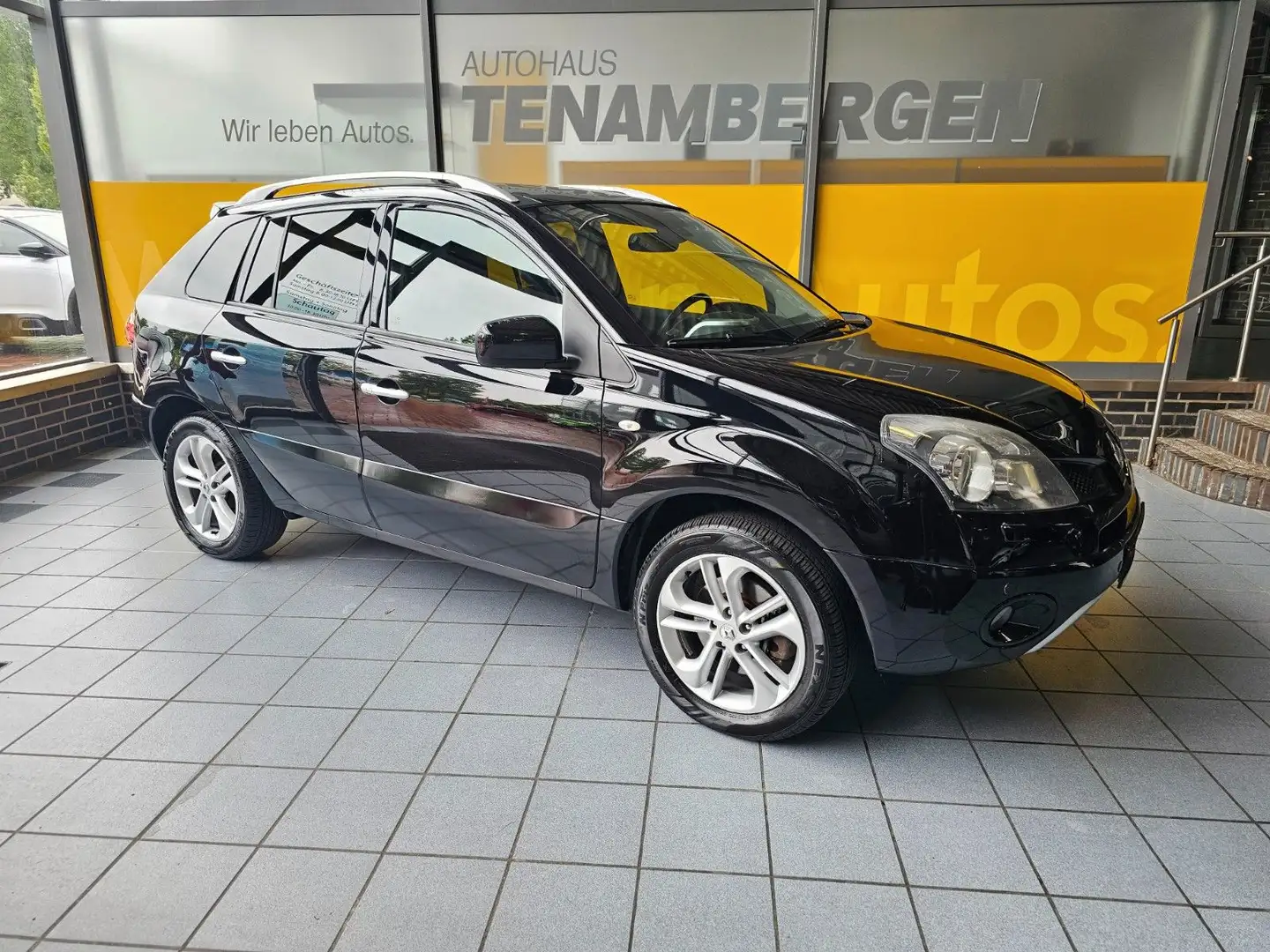 Renault Koleos 2.0 dCi Night&Day 4x4 Leder Navi Bose Schwarz - 1