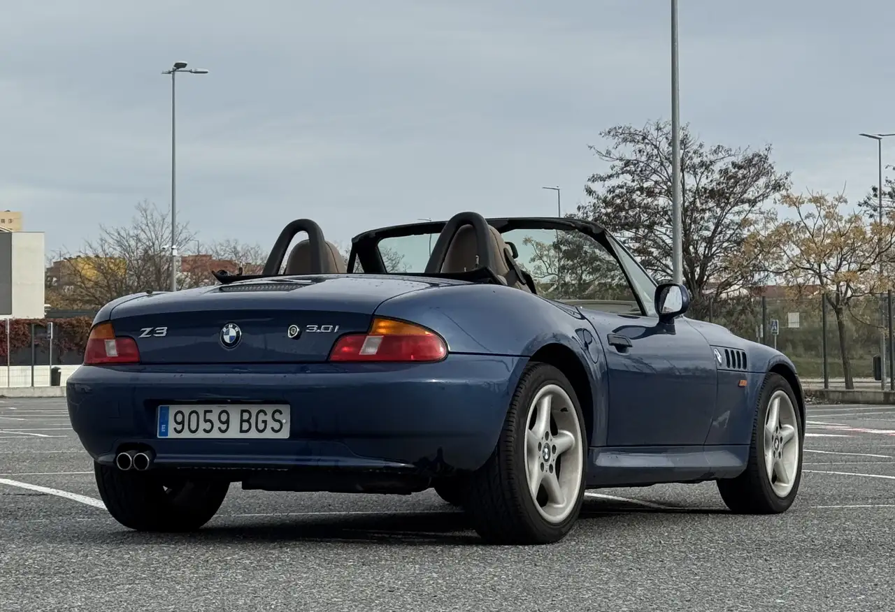 BMW Z3 3.0i Roadster, foto 2