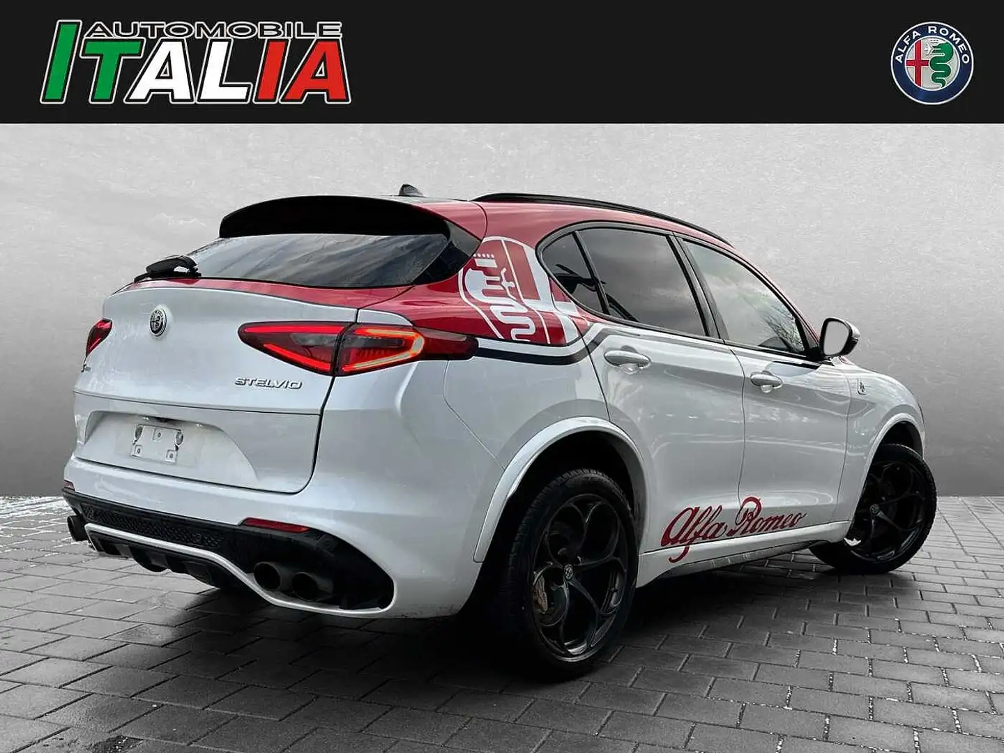 Alfa Romeo Stelvio Quadrifoglio V6 2.9 AT8-Q4 Alb - 2