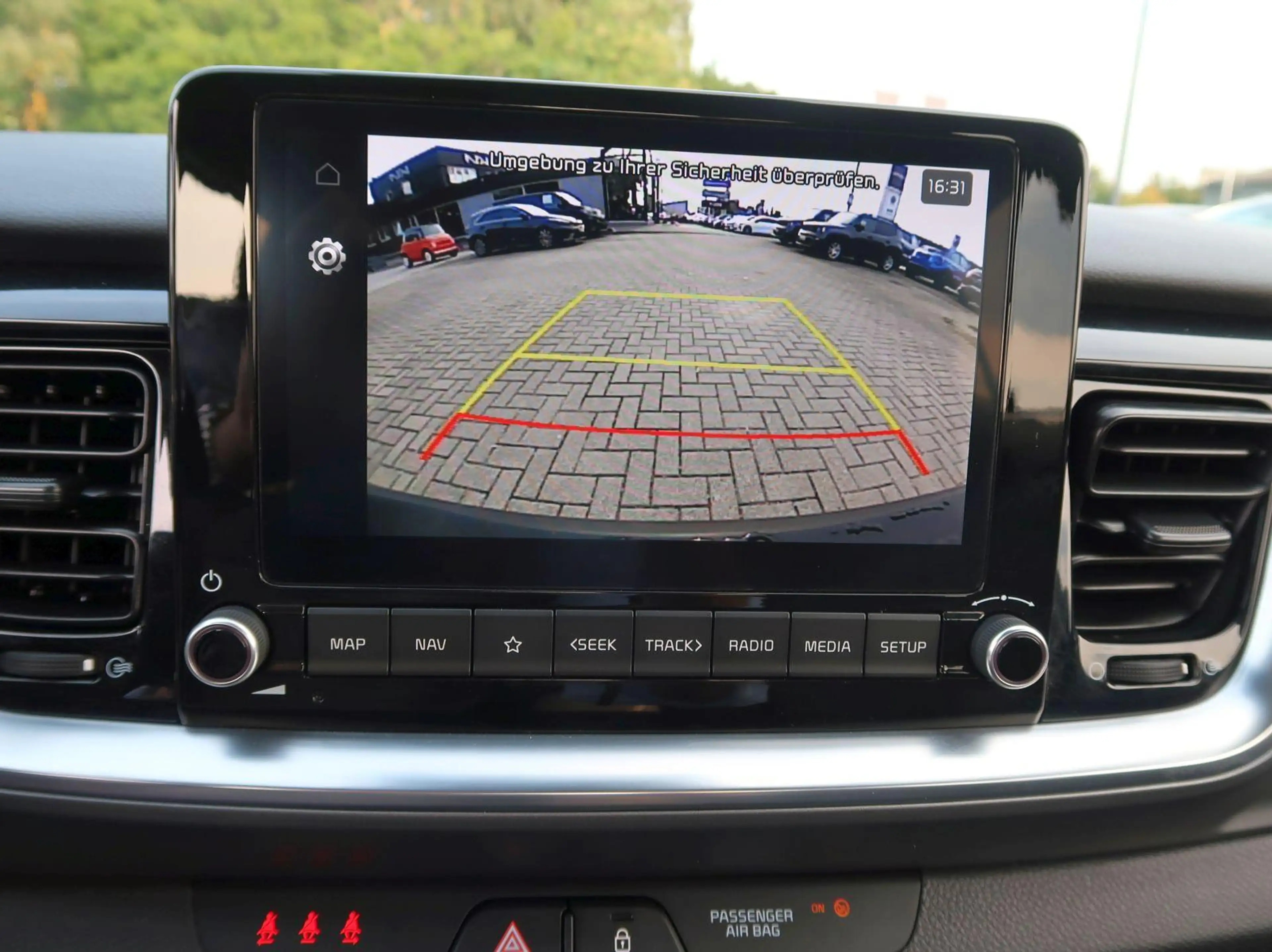 Kia Stonic Vision DCT7 Navi Android CarPlay M+S-Allw — photo 4