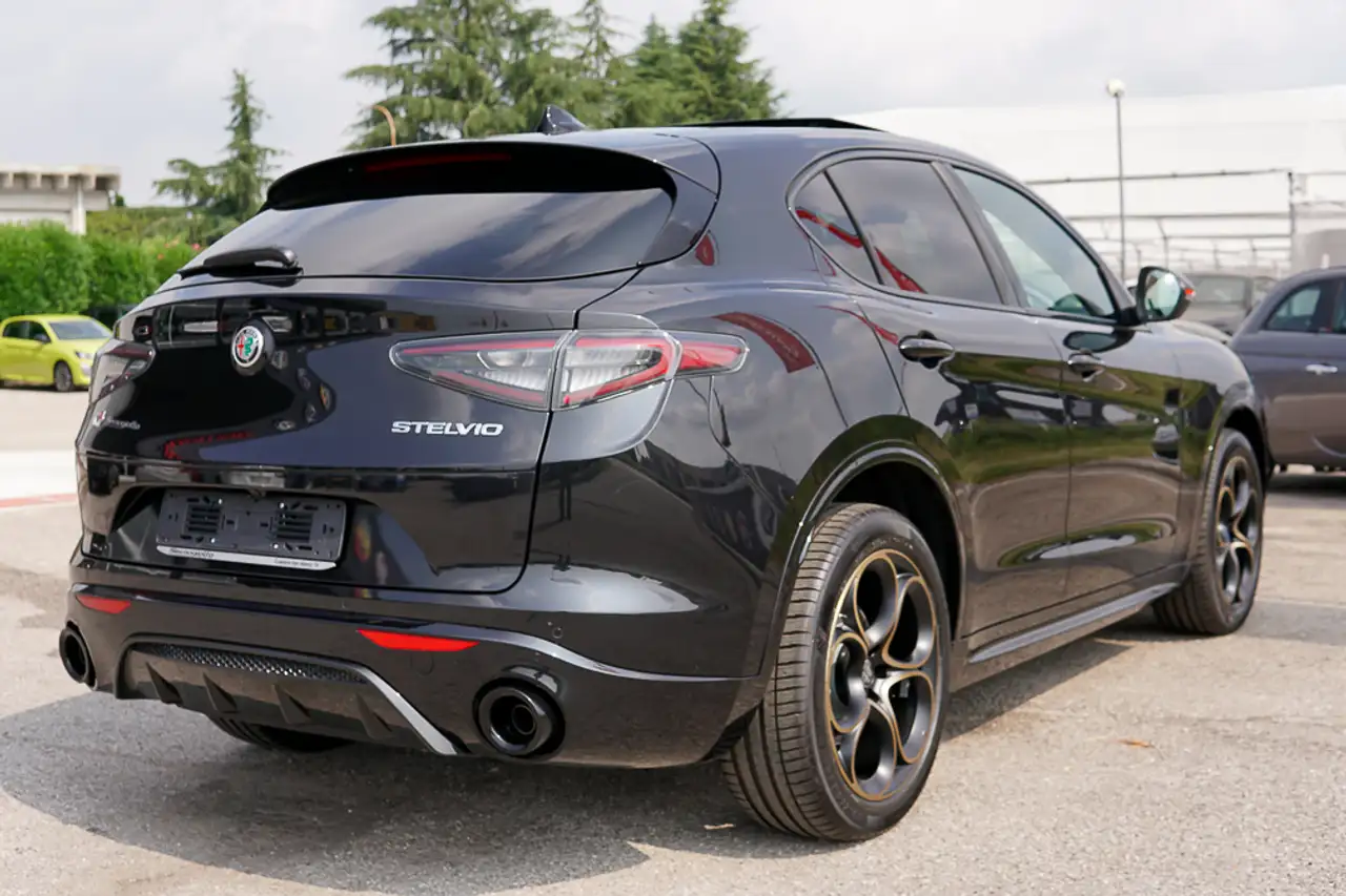 Alfa Romeo Stelvio 2026 — фото 7