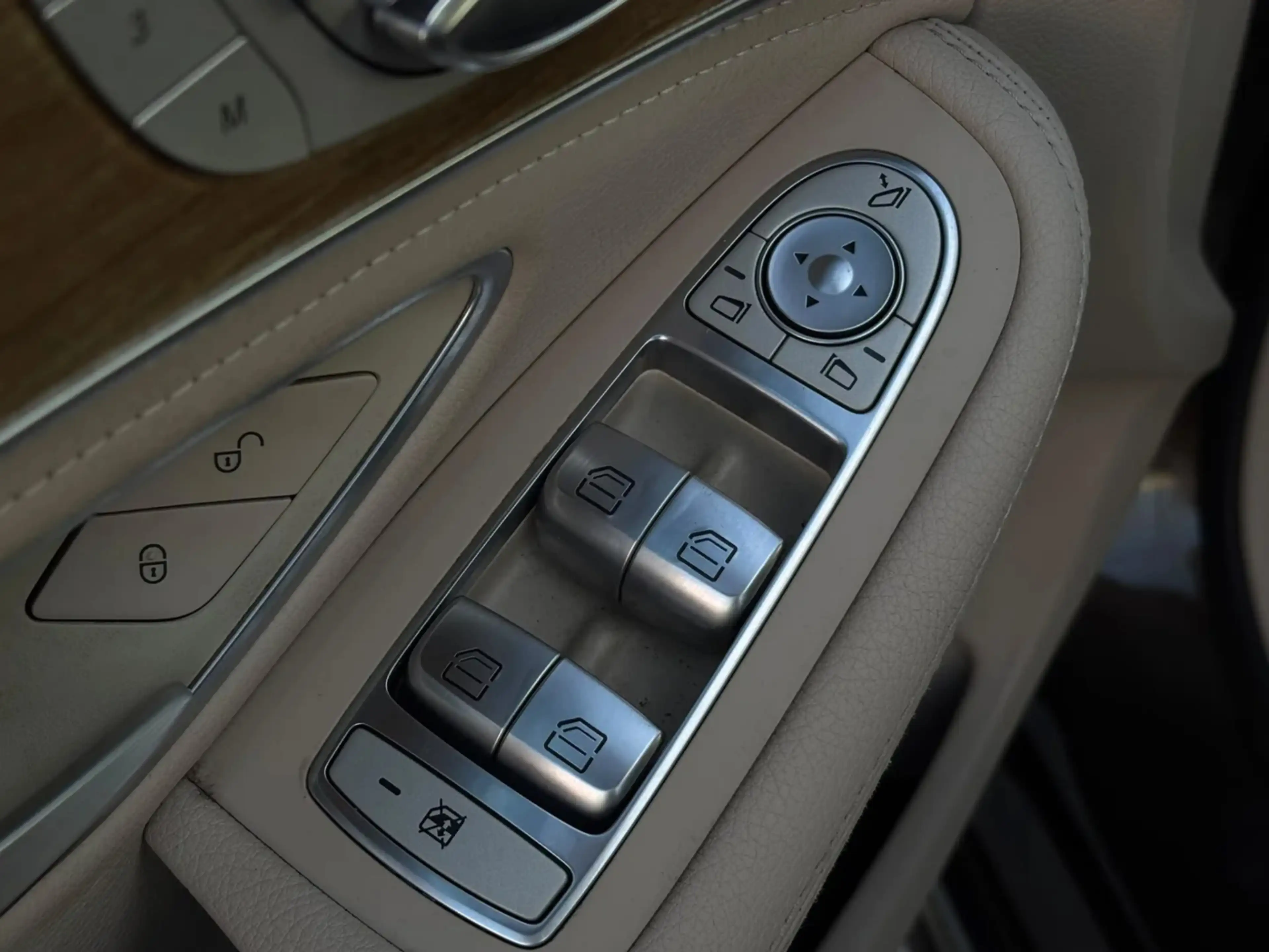 Mercedes-Benz C 250 Edition 1 AMG (Goed OnderH, Panorama, Camera, Burm — photo 25