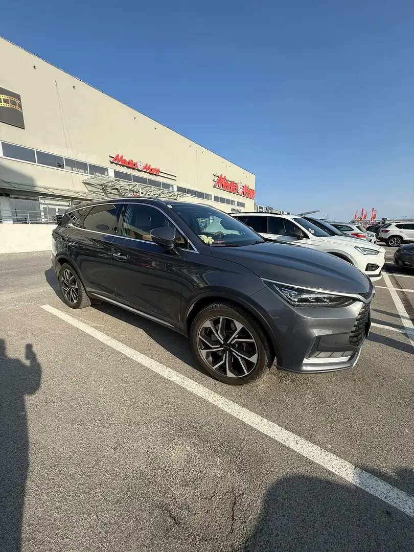 BYD Tang 86,4 kWh Flagship - 2