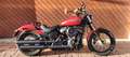 Harley-Davidson Street Bob FXBB 107 Milwaukee Eight Softail Rot - thumbnail 1