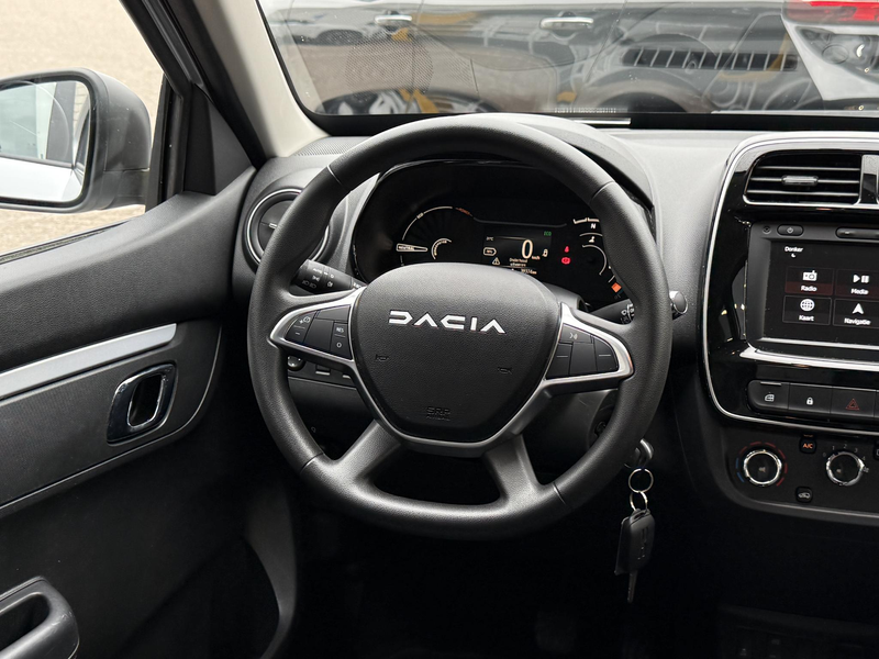 Dacia Spring Expression 27 kWh | NAP | Navigatie | achteruitrij — photo 21