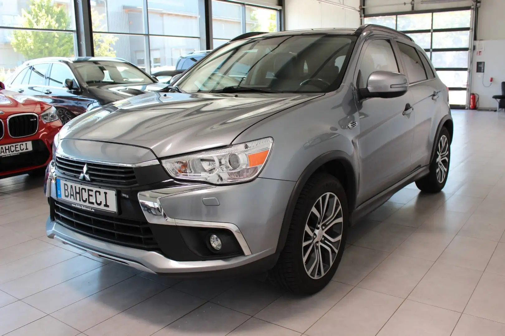 Mitsubishi ASX Top 4WD Autom*Pano*Leder*AHK*KEYL*RFK*Navi* Grau - 1