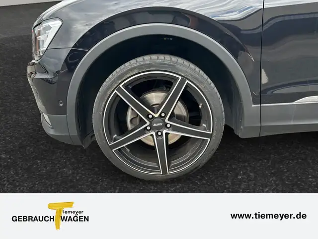 Volkswagen Tiguan view 9
