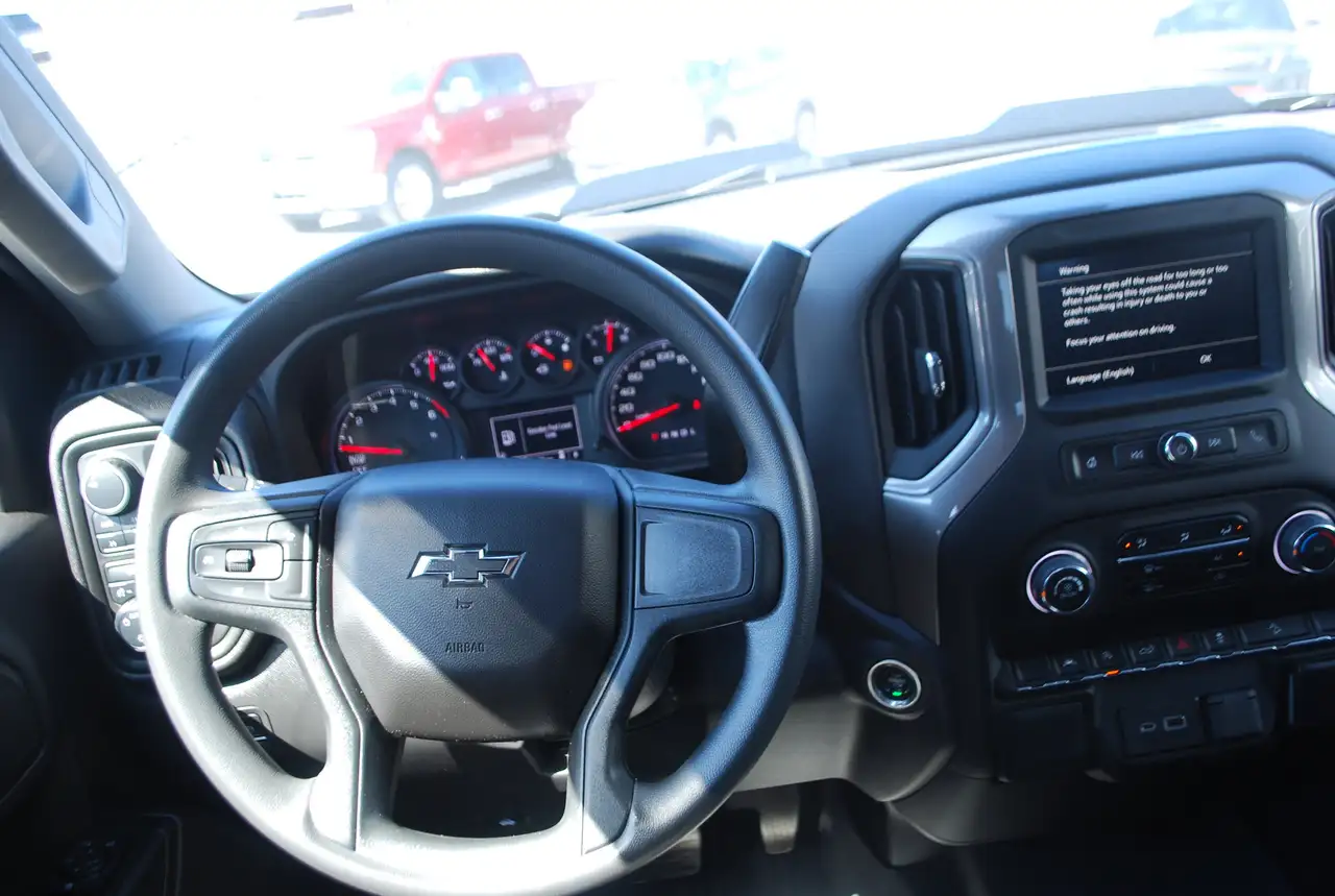 Chevrolet Silverado 1500 снимка Chevrolet Silverado 1500
