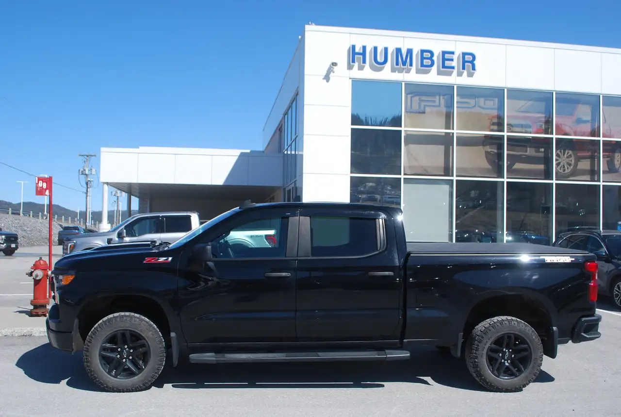 Chevrolet Silverado 1500 снимка Chevrolet Silverado 1500