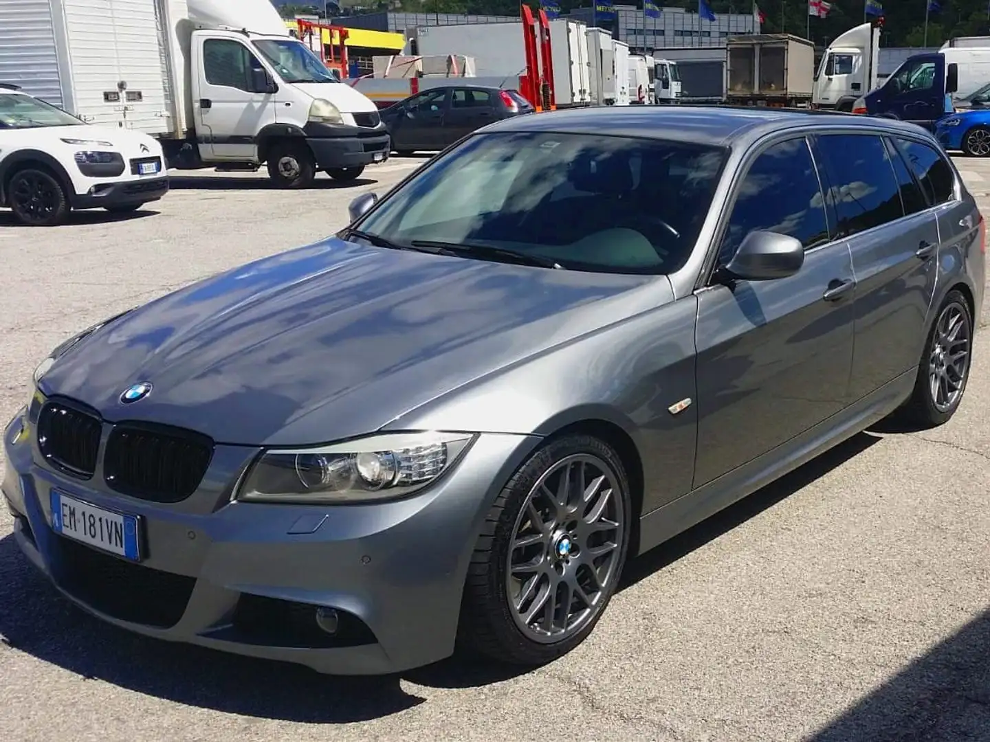 BMW 335 d Touring Msport auto Grigio - 1