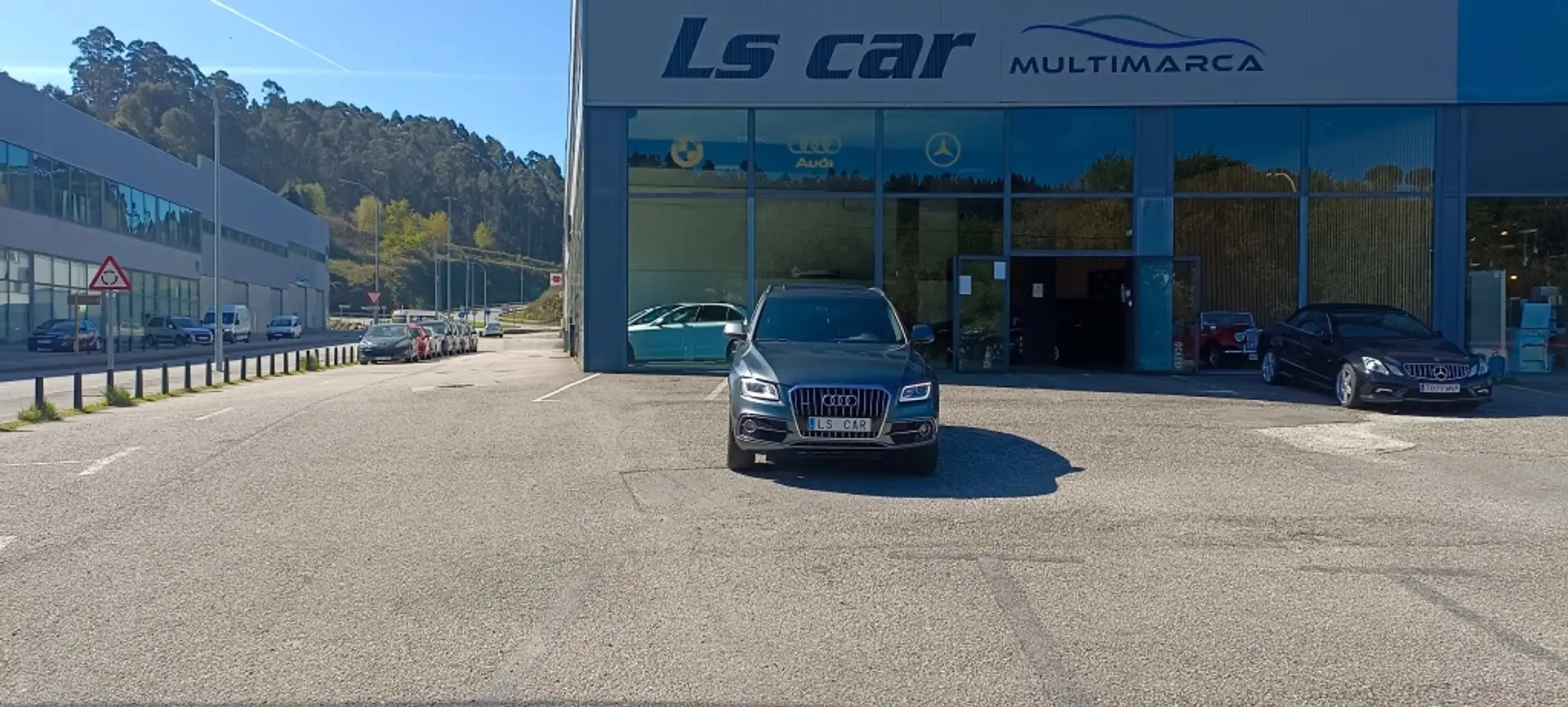Audi Q5 3.0TDI quattro Ambition S-Tronic 245 Gris - 1
