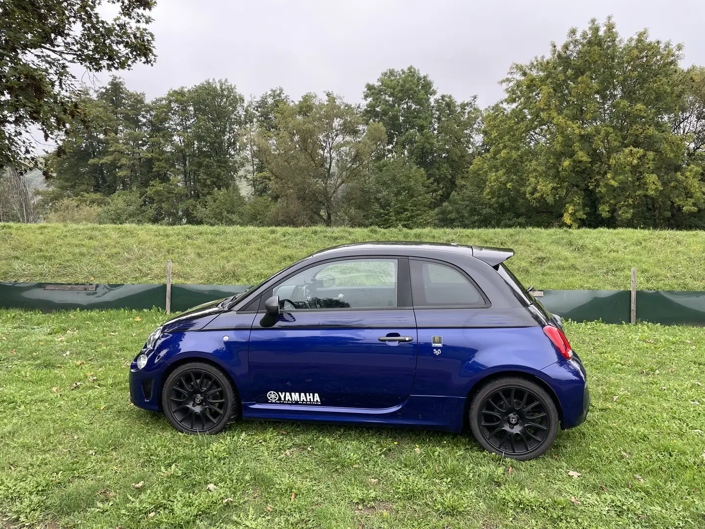 Fiat 500 Abarth Abarth 595 1.4T-Jet 16V 595 Monster Energy Yamaha Blue - 1