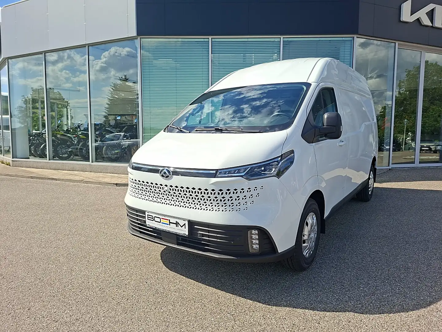 Maxus Deliver 7 Kasten 2.0 D L2H2 + P3 Weiß - 1