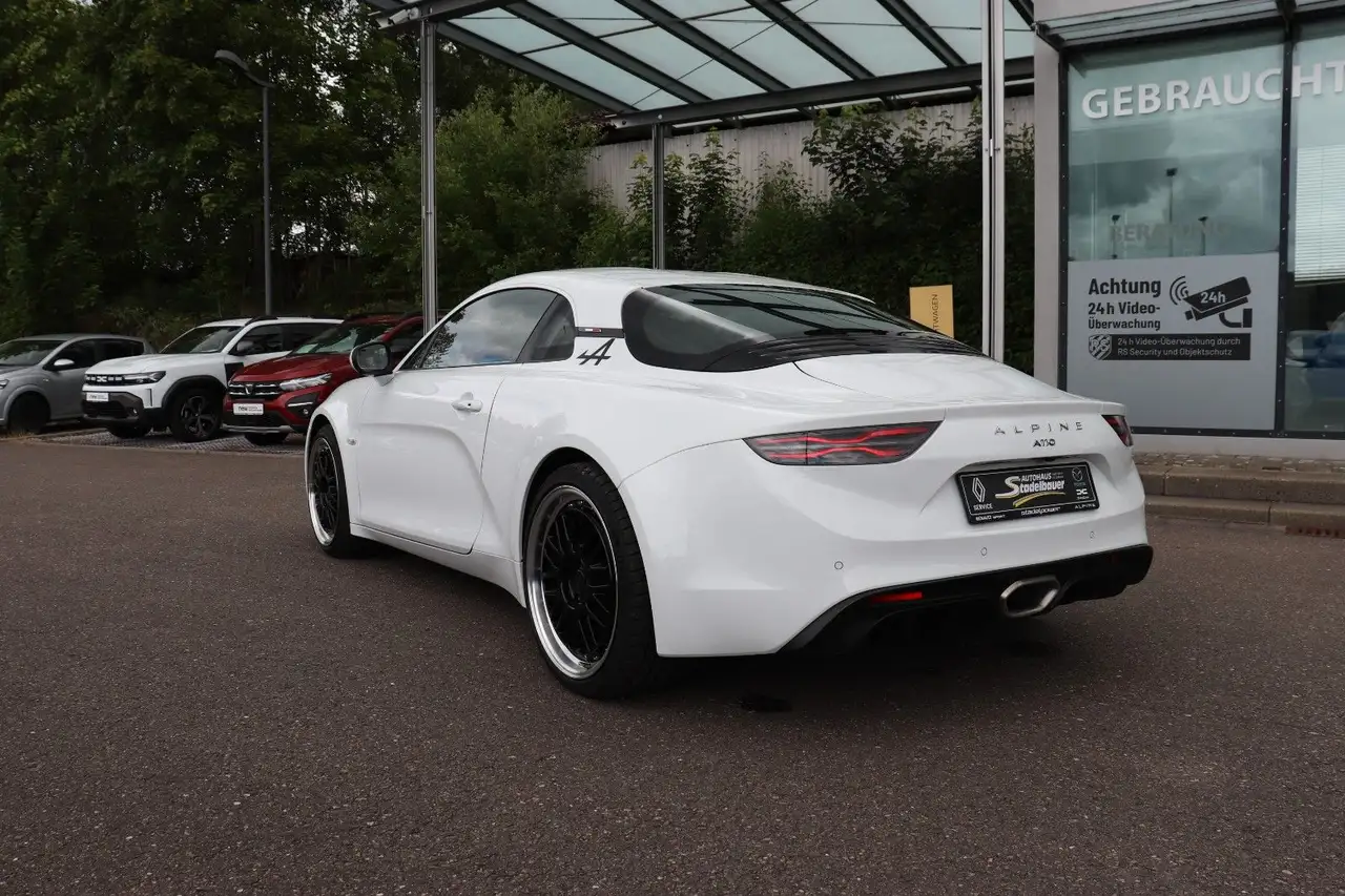 Alpine A110 2023