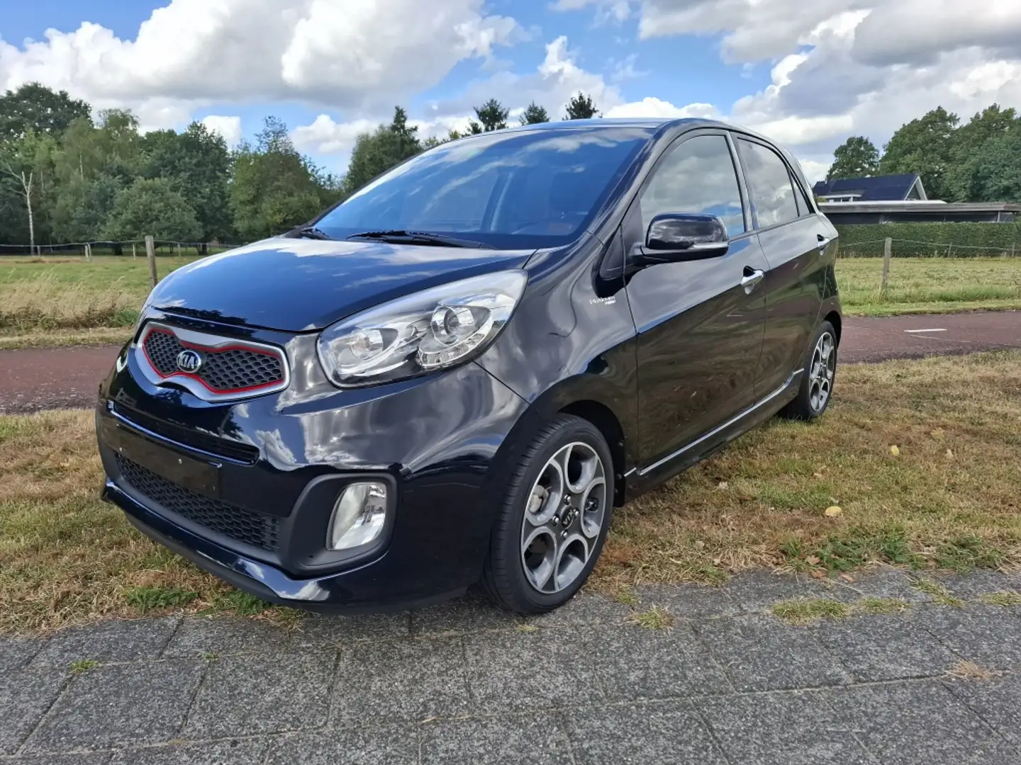 Kia Picanto 1.2 CVVT Platinum Edition Noir - 1