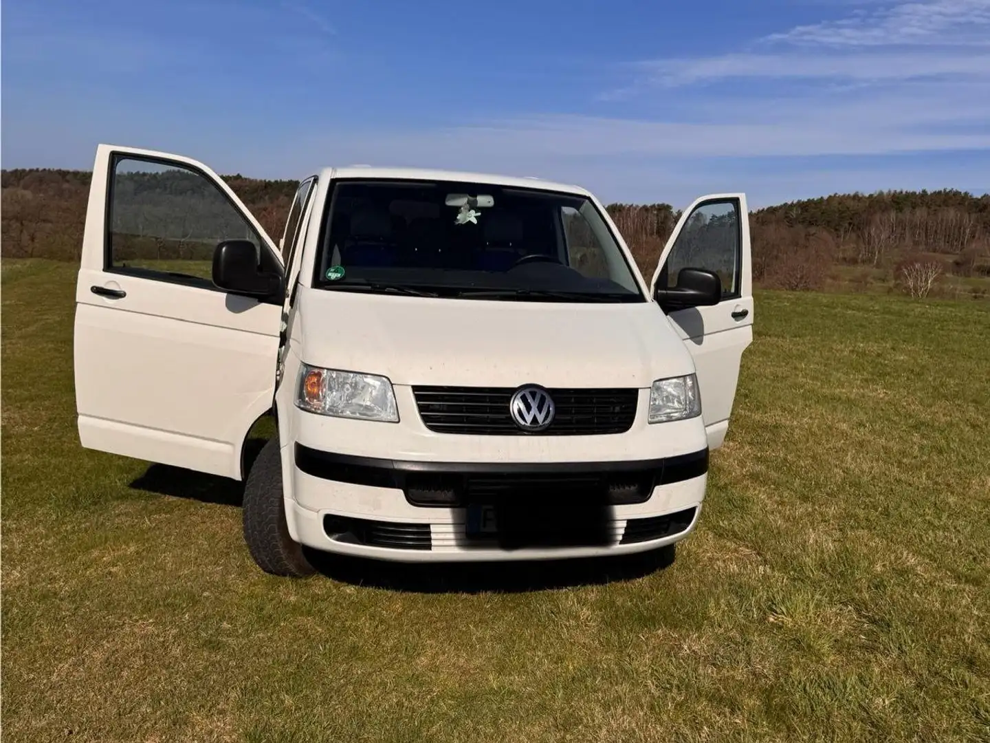 Volkswagen T5 Caravelle Lang Bílá - 1