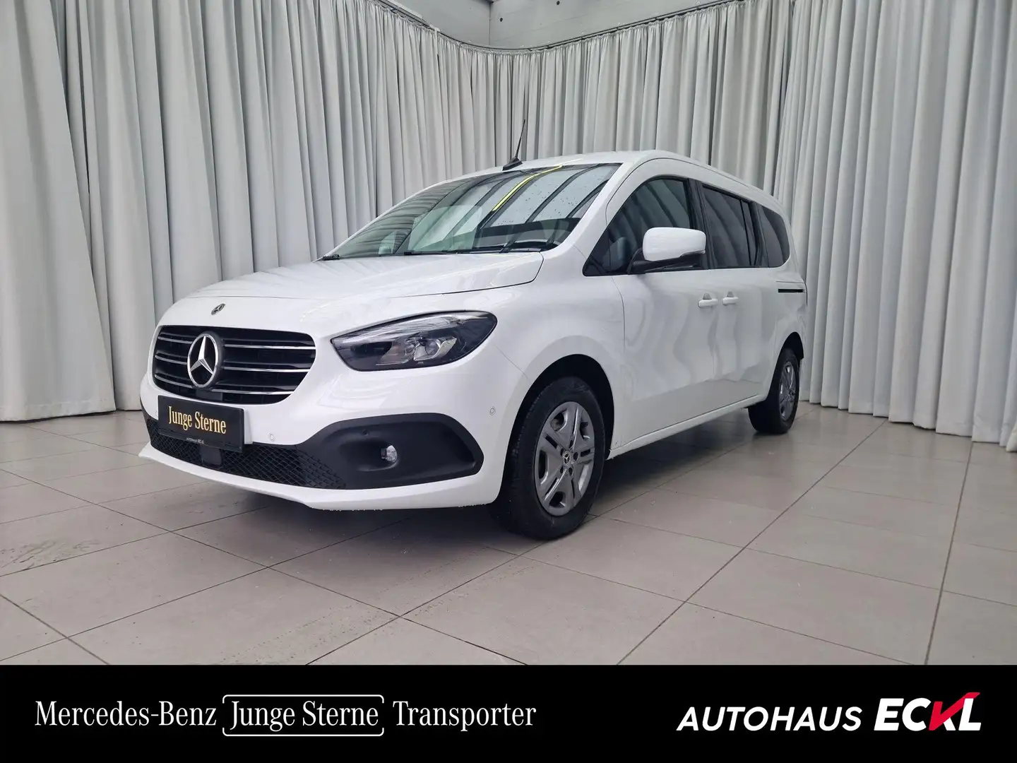 Mercedes-Benz T-Klasse T 180 STYLE Lang 7 Sitzer Weiß - 1