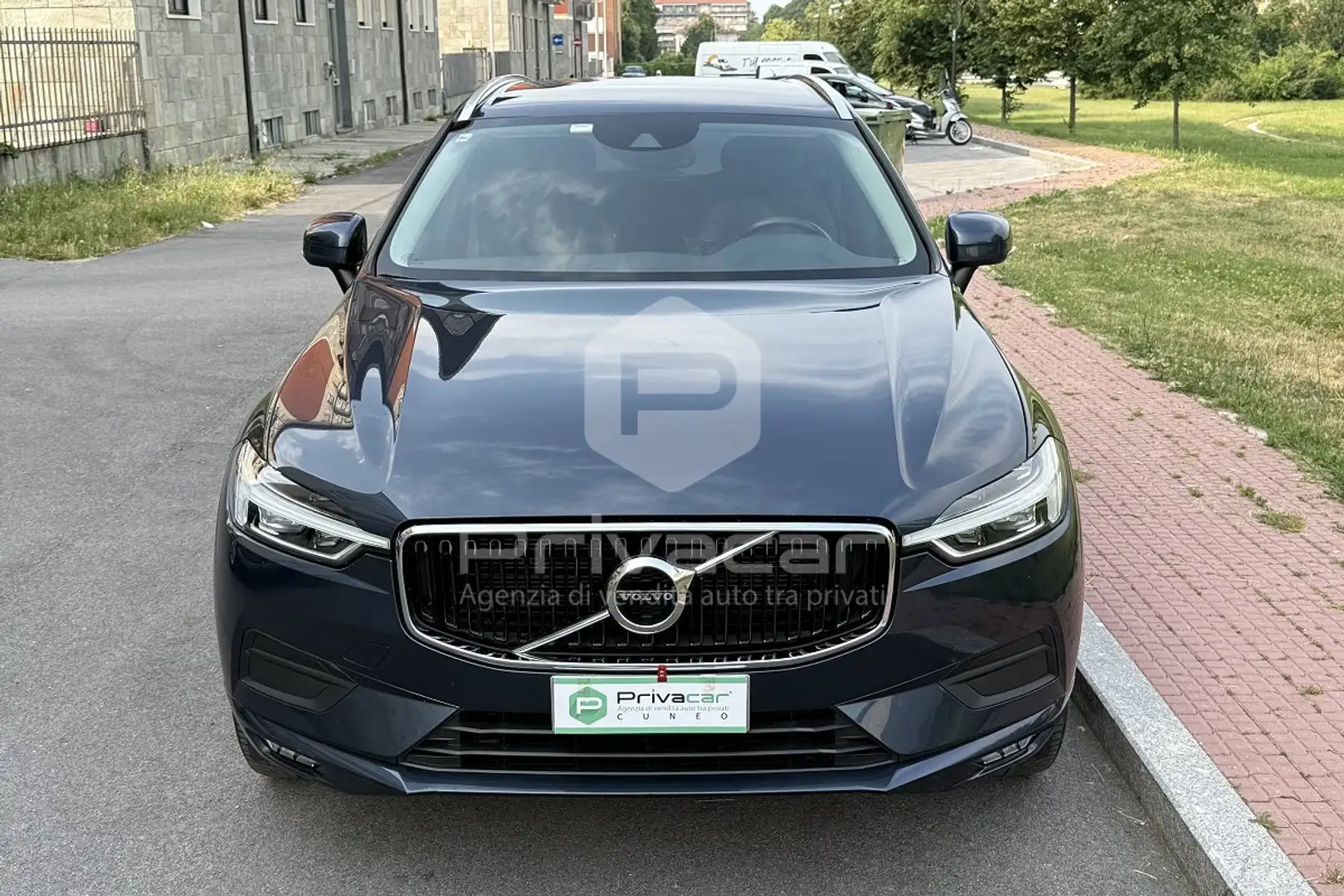 Volvo XC60 XC60 B5 (d) AWD Geartronic Inscription Bleu - 2