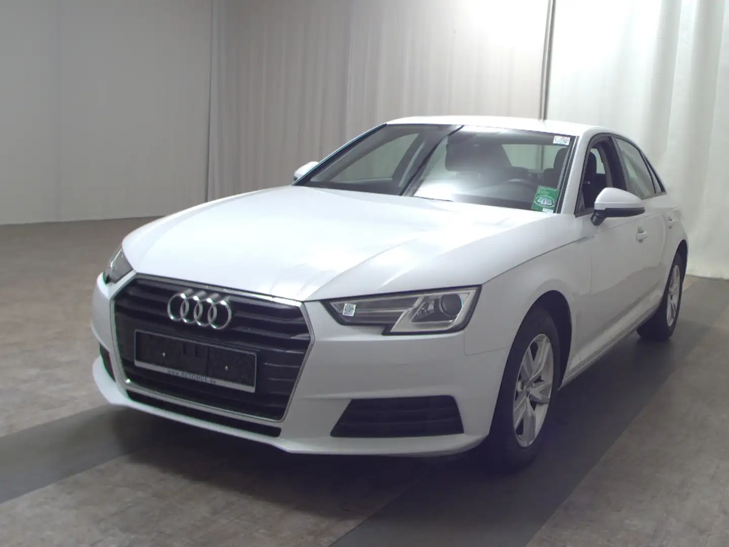 Audi A4 35 TDI Navi Xenon PDC SHZ Blanc - 2