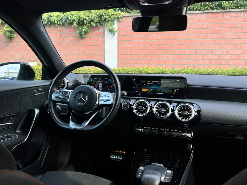 Mercedes-Benz A 180 PACK AMG - AUTOMATIQUE - PACK LUMIERE - CAMERA — photo 10