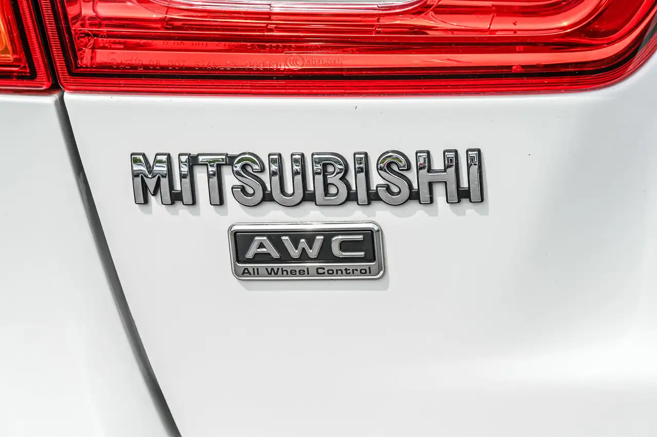 Mitsubishi RVR снимка Mitsubishi RVR