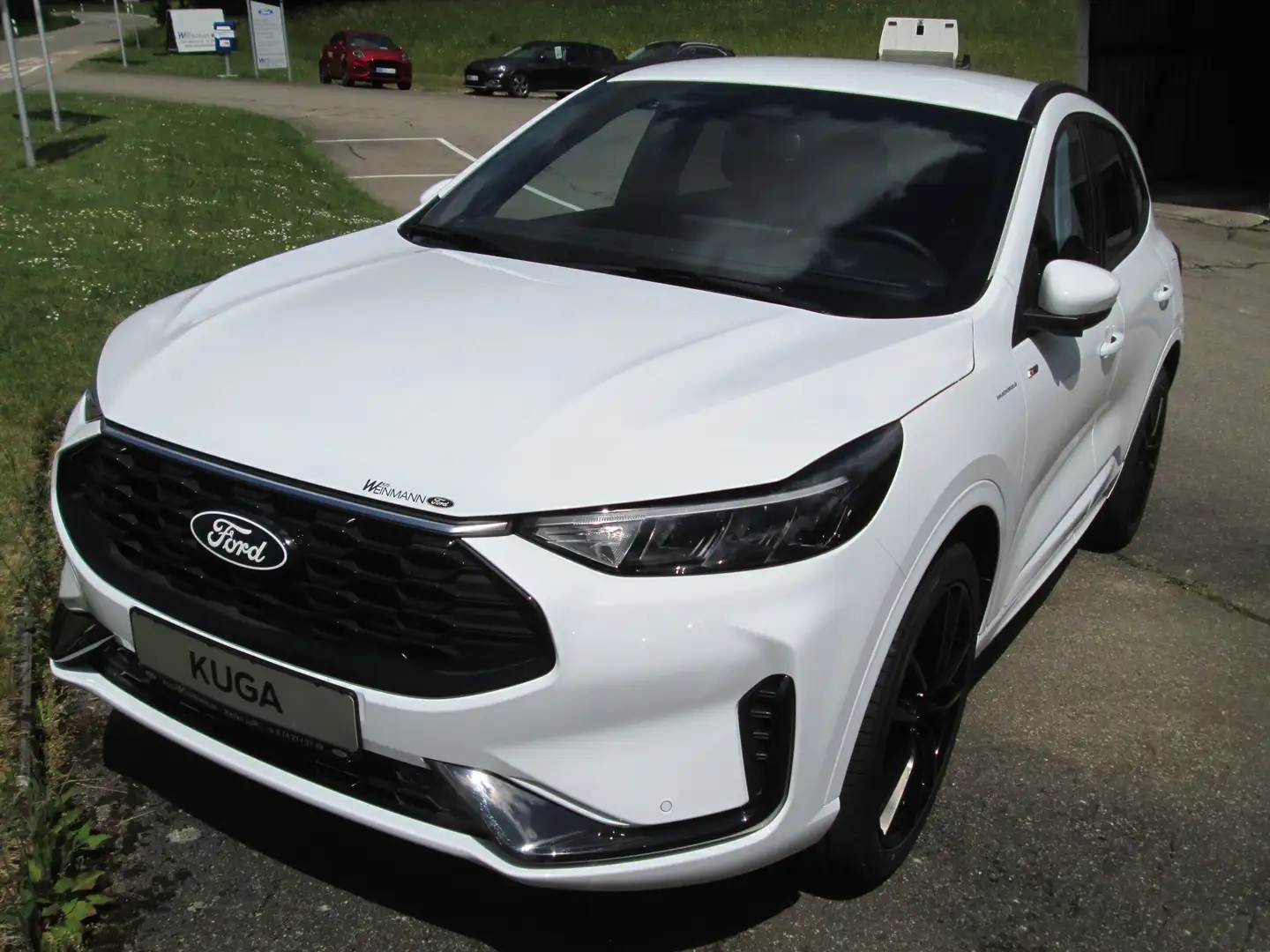 Ford Kuga 1.5 EcoBoost ST-LINE Weiß - 1