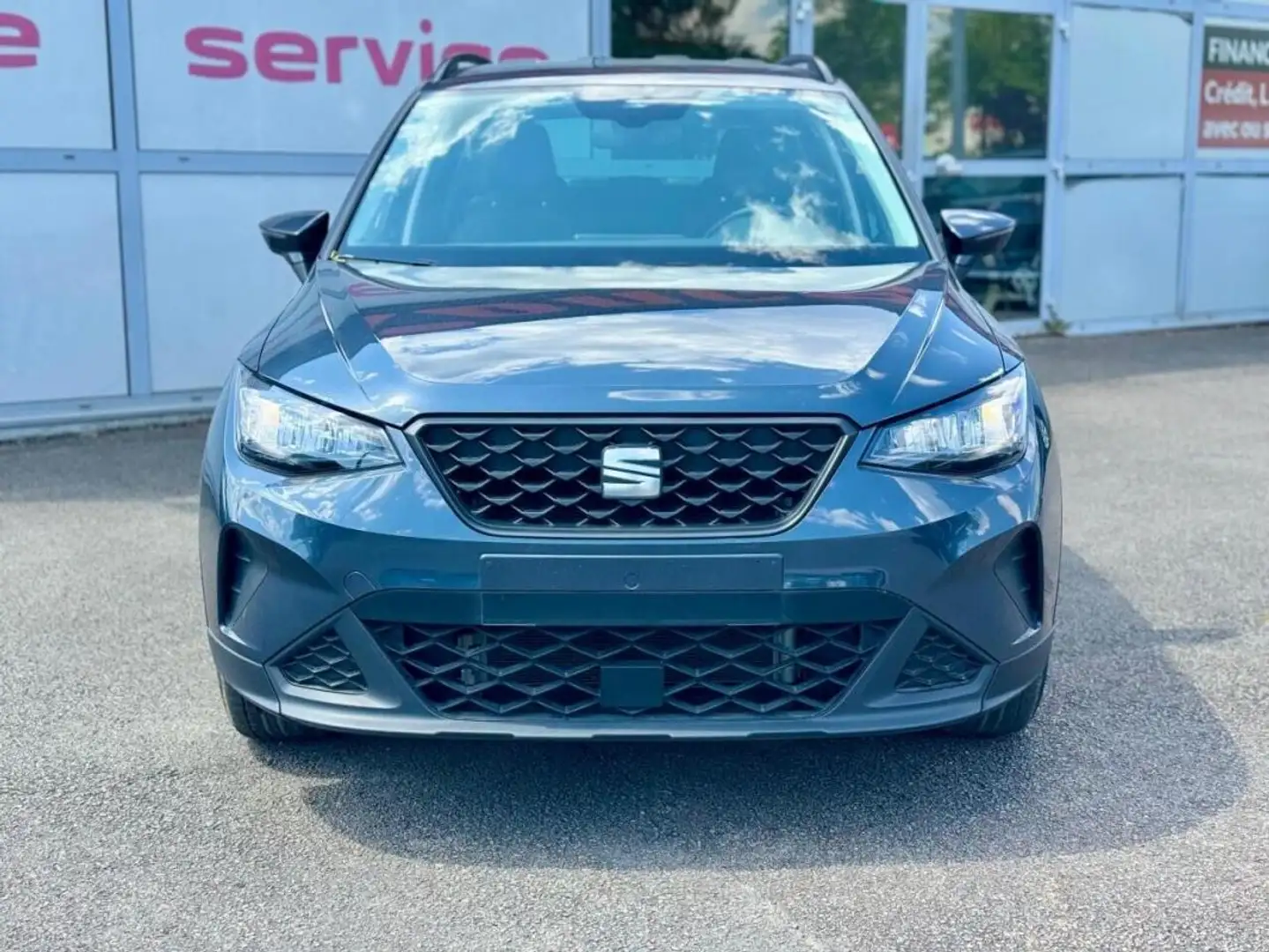 SEAT Arona STYLE 1.0 TSI 95cv + Pack Spring + Aide au station Gris - 2