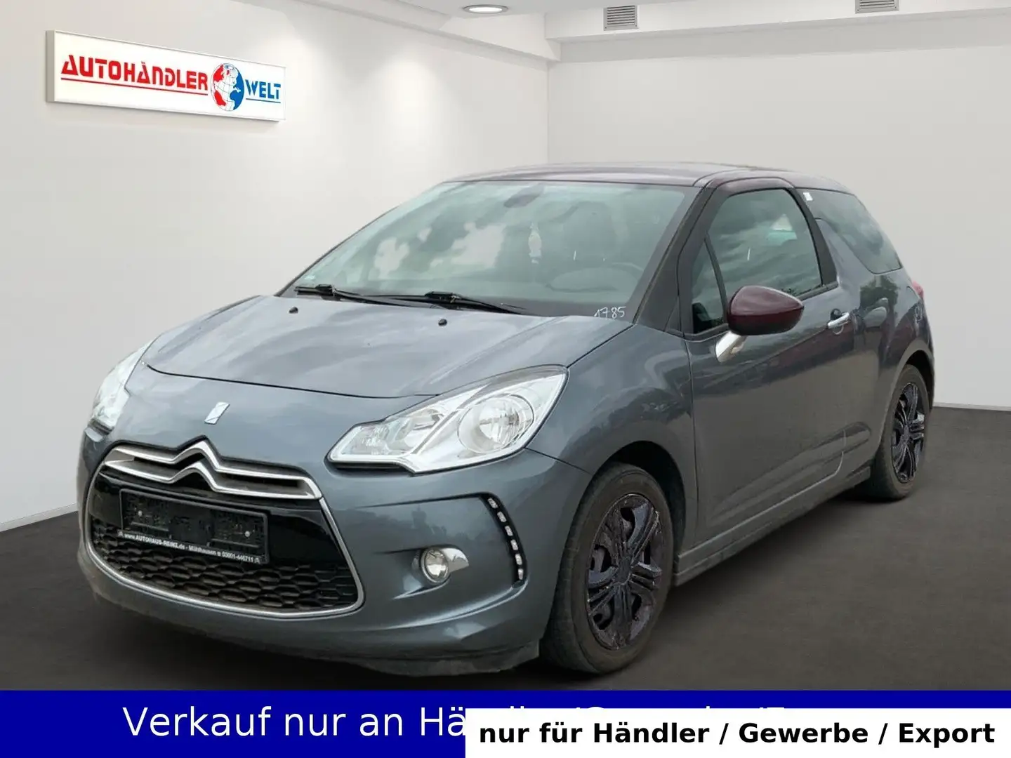 Citroen DS3 1.6 VTi 120 SoChic AAC PDC Tempo Grau - 1