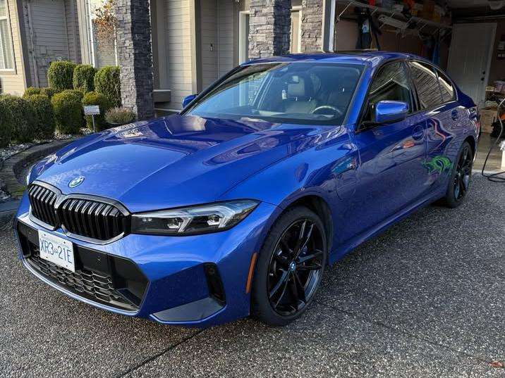 2024 BMW 3 Series 330e xDrive Plug-In Hybrid