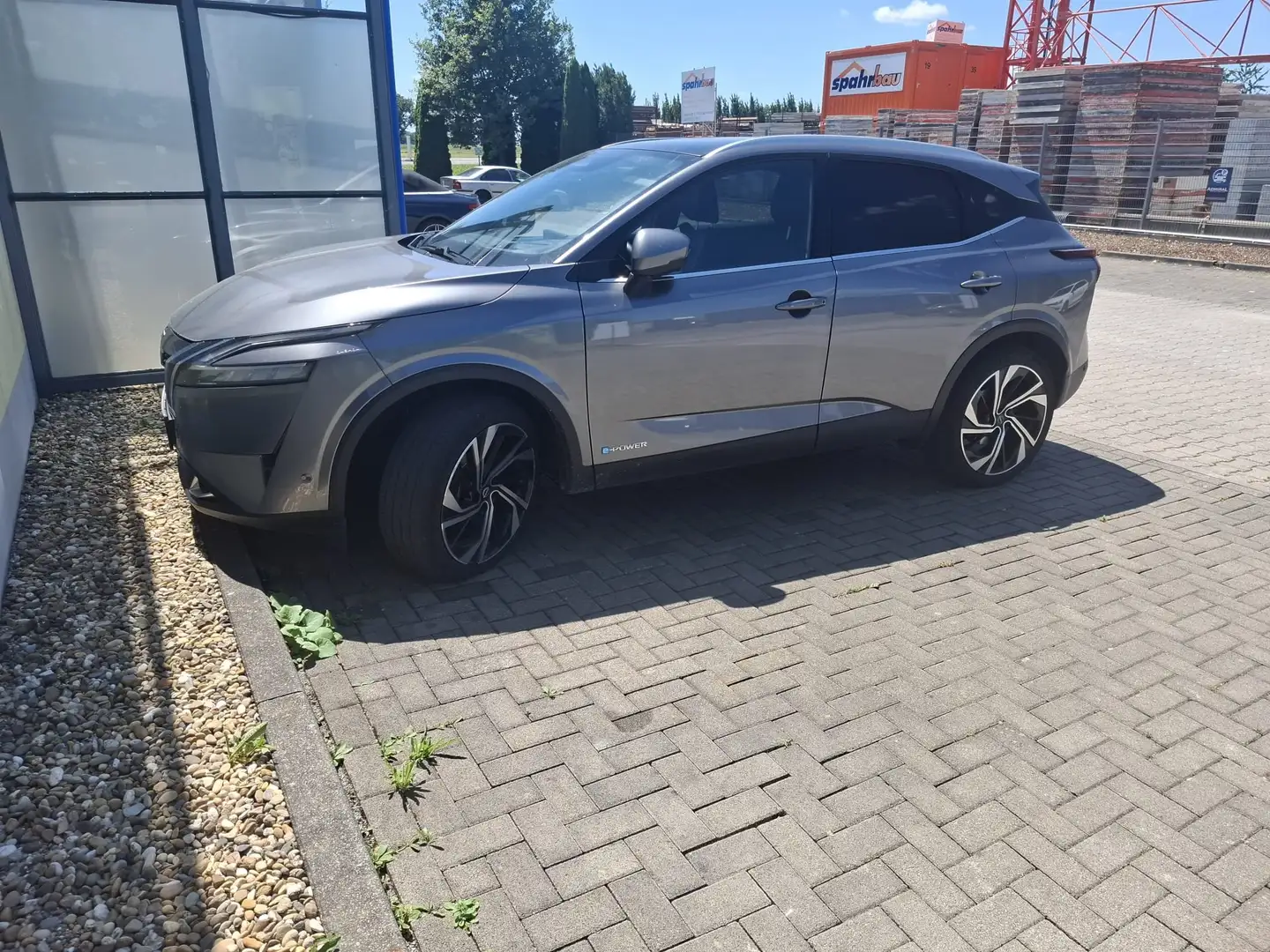 Nissan Qashqai 1.5 VC-T e-Power Black Edition Gris - 1