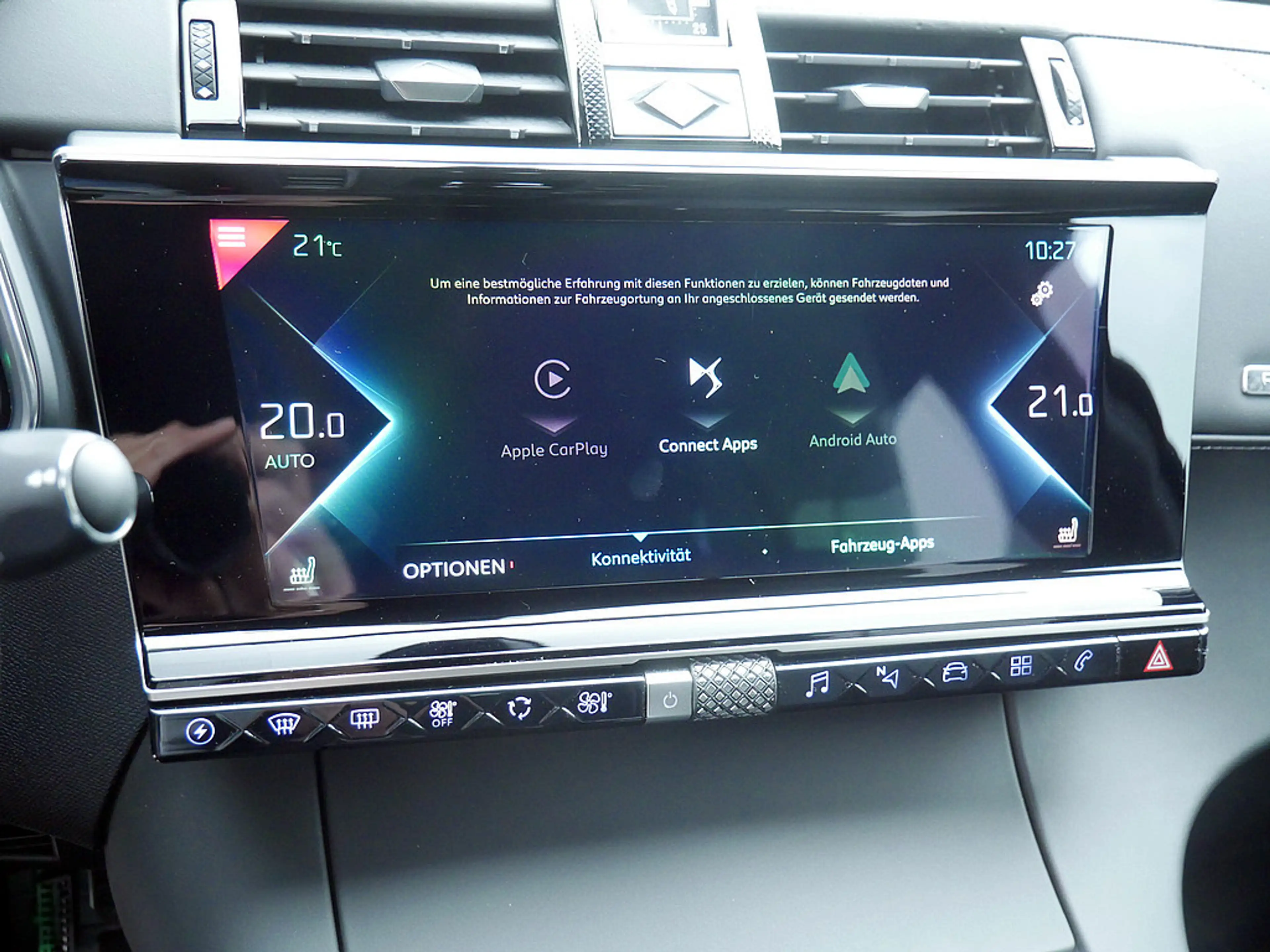 DS Automobiles DS 7 Crossback Rivoli E-Tense 225 LED PANO — photo 13