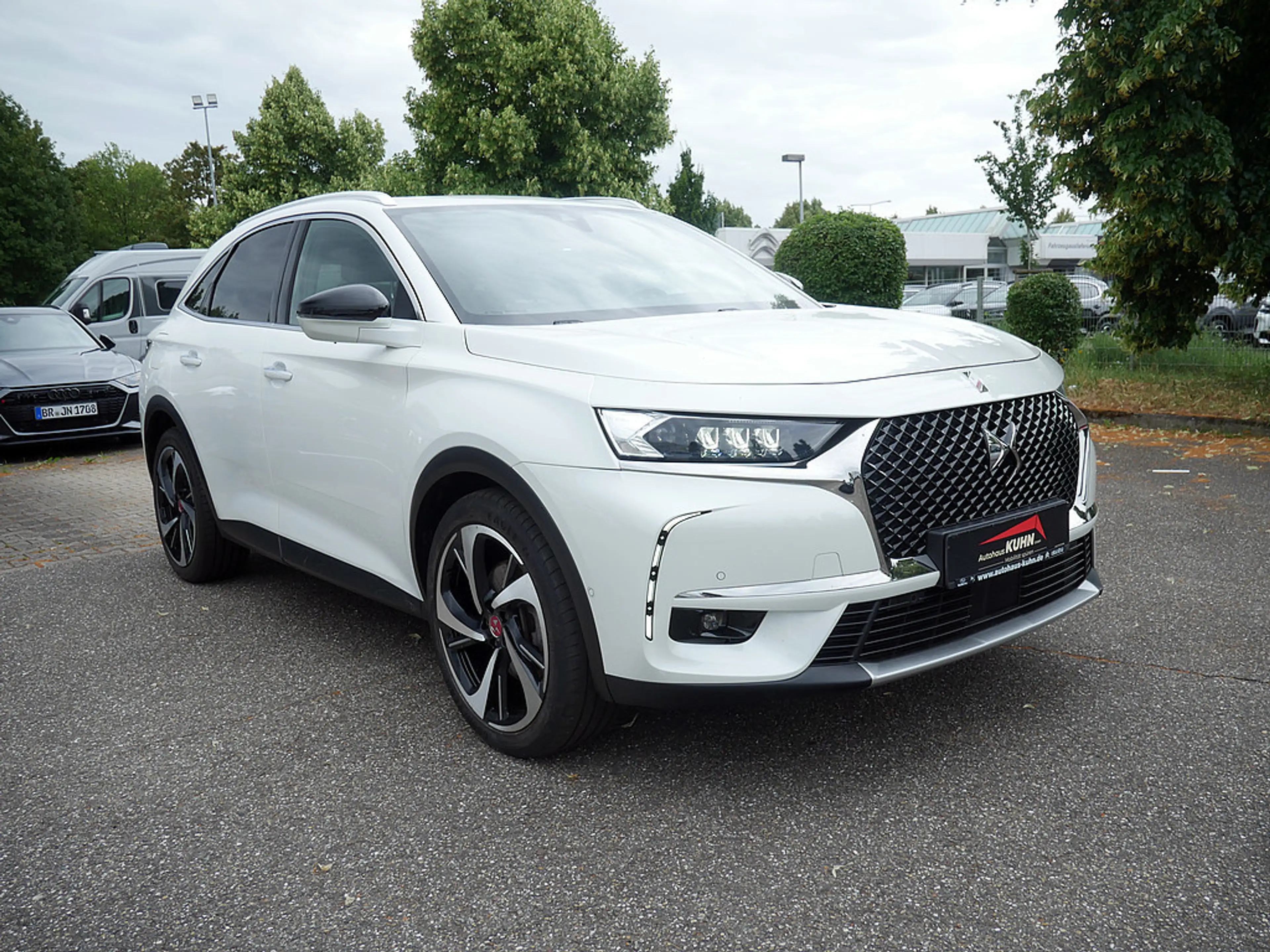 DS Automobiles DS 7 Crossback Rivoli E-Tense 225 LED PANO — photo 3
