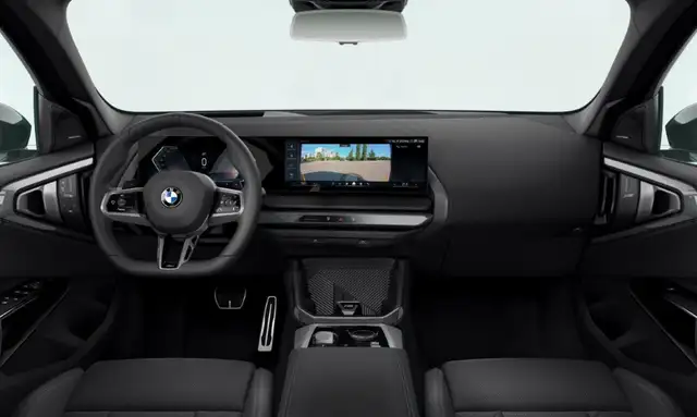 BMW X3 view 4
