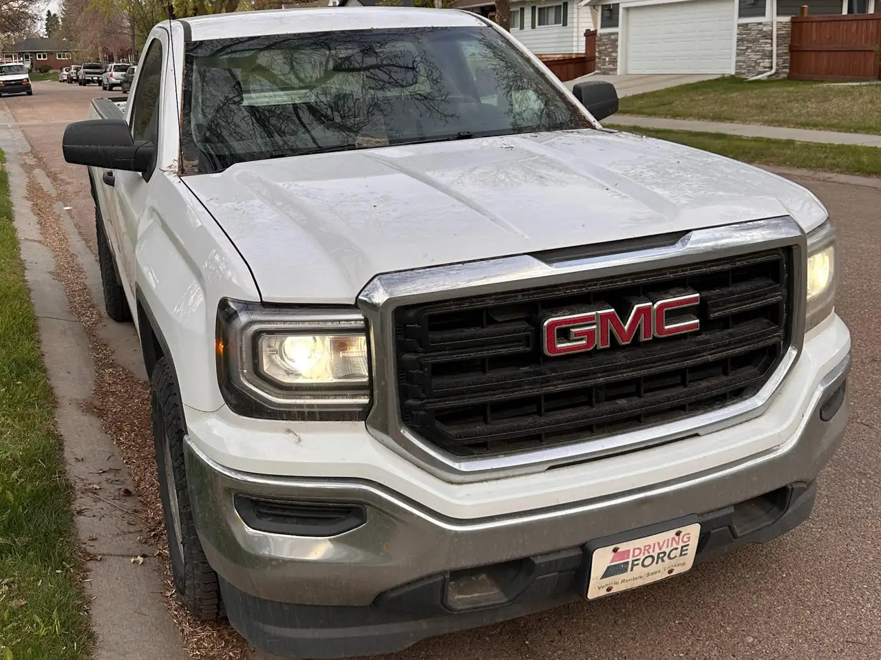 GMC Sierra 1500 снимка GMC Sierra 1500