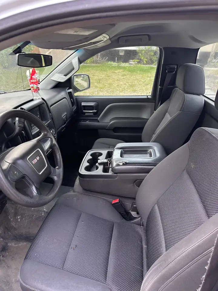 GMC Sierra 1500 снимка GMC Sierra 1500